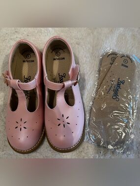 FootMates Pink T-Strap Mary Jane Girls' Dress Shoes